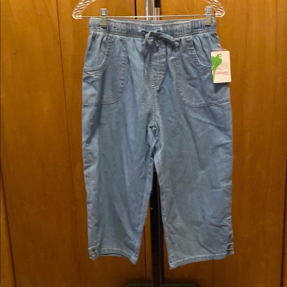 Cappagallo Casualz  Denim Capri Pants Sz S NWT - Picture 1 of 14